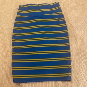 LuLaRoe Cassie skirt